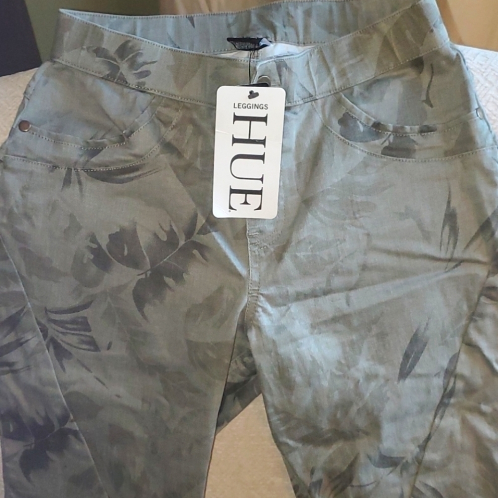 NWT Hue Green Leaf Leggings-Size Xs - Picture 3 of 3
